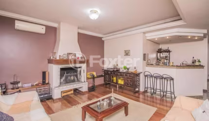 Casa com 4 quartos à venda na Praça Paulo de Aragão Bozano, 138, Vila Ipiranga, Porto Alegre, 340 m2 por R$ 1.500.000