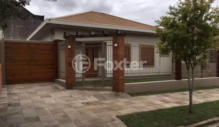 Casa comercial com 1 sala à venda na Rua Onze de Agosto, 386, São João, Porto Alegre, 175 m2 por R$ 850.000