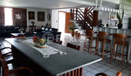 Casa com 4 quartos à venda na Avenida Mostardeiro, 2731, Centro, Cidreira, 330 m2 por R$ 700.000