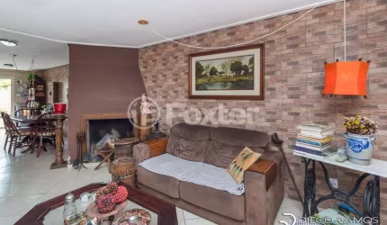 Casa com 3 quartos à venda na Rua Ponciano Pacheco da Silveira, 92, Serraria, Porto Alegre, 144 m2 por R$ 600.000
