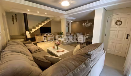 Casa com 5 quartos à venda na Avenida Polar, 415, Jardim Floresta, Porto Alegre, 333 m2 por R$ 750.000