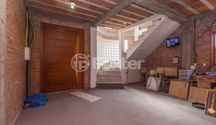 Casa com 4 quartos à venda na Rua Professora Ziláh Totta, 887, Jardim Leopoldina, Porto Alegre, 370 m2 por R$ 1.350.000