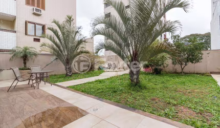 Casa com 4 quartos à venda na Rua Maestro Salvador Campanella, 279, Jardim Itu Sabará, Porto Alegre, 233 m2 por R$ 900.000
