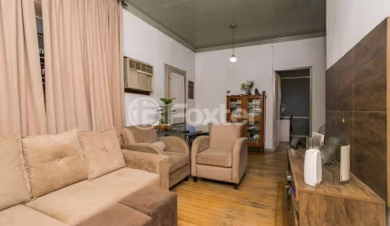 Casa com 3 quartos à venda na Rua das Laranjeiras, 258, Ipanema, Porto Alegre, 180 m2 por R$ 550.000