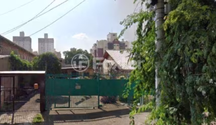 Terreno à venda na Rua dos Burgueses, 94, Partenon, Porto Alegre, 252 m2 por R$ 425.000
