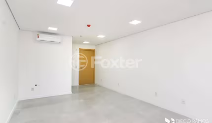 Sala comercial com 1 sala à venda na Rua Gomes Jardim, 253, Santana, Porto Alegre, 31 m2 por R$ 419.900