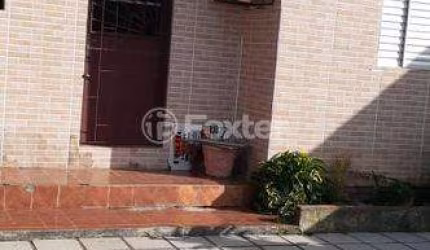 Casa com 3 quartos à venda na Rua Caracas, 45, Vila Fátima, Cachoeirinha, 130 m2 por R$ 426.000