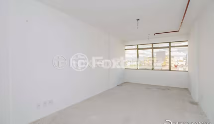 Sala comercial com 1 sala à venda na Rua Santos Dumont, 1500, São Geraldo, Porto Alegre, 33 m2 por R$ 150.000