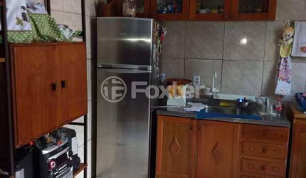 Casa com 5 quartos à venda na Avenida Vicente Monteggia, 2385, Vila Nova, Porto Alegre, 150 m2 por R$ 350.000