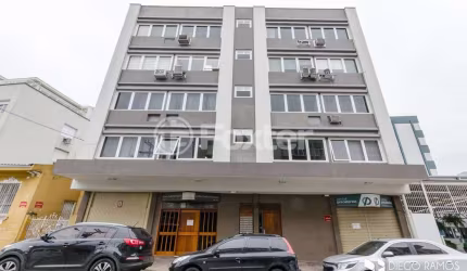 Sala comercial com 3 salas à venda na Rua Onofre Pires, 31, Azenha, Porto Alegre, 57 m2 por R$ 217.000