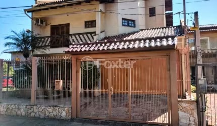 Casa com 3 quartos à venda na Rua Papa Pio XII, 206, Passo das Pedras, Porto Alegre, 277 m2 por R$ 845.000