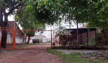Terreno à venda na Avenida Saturnino de Brito, 1236, Vila Jardim, Porto Alegre, 462 m2 por R$ 500.000