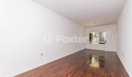 Casa com 3 quartos à venda na Rua Marquês de Alegrete, 198/204, São João, Porto Alegre, 130 m2 por R$ 1.600.000