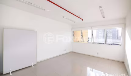 Sala comercial com 1 sala à venda na Avenida Bento Gonçalves, 1403, Partenon, Porto Alegre, 34 m2 por R$ 155.000