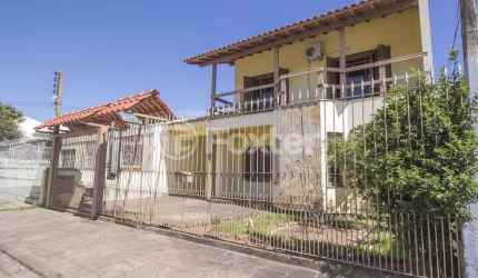 Casa com 6 quartos à venda na Rua Vicente Marsiglia Filho, 75, Jardim Leopoldina, Porto Alegre, 600 m2 por R$ 520.000