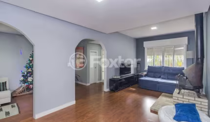 Casa com 3 quartos à venda na Rua Professor Ivo Corseuil, 190, Petrópolis, Porto Alegre, 269 m2 por R$ 1.520.000