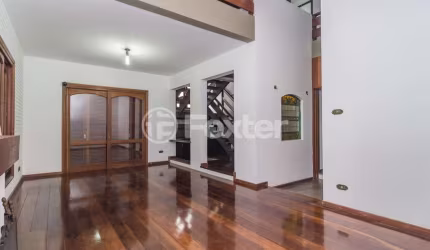 Casa comercial com 3 salas à venda na Rua Senador Annibal Di Primio Beck, 405, Boa Vista, Porto Alegre, 405 m2 por R$ 2.700.000