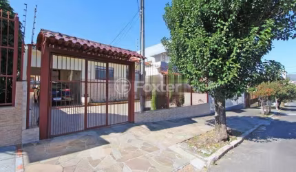 Casa com 4 quartos à venda na Rua Carlos Barone, 78, Passo das Pedras, Porto Alegre, 200 m2 por R$ 420.000