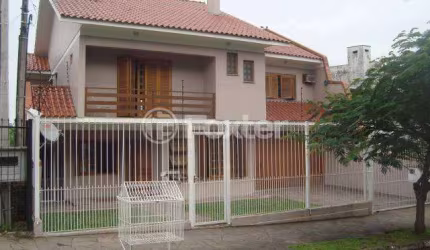 Casa com 4 quartos à venda na Rua Dona Otília, 3793, Santa Tereza, Porto Alegre, 280 m2 por R$ 1.200.000