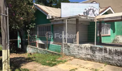 Casa com 3 quartos à venda na Avenida Otto Niemeyer, 923, Tristeza, Porto Alegre, 460 m2 por R$ 1.400.000