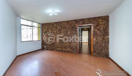 Apartamento com 3 quartos à venda na Avenida Wenceslau Escobar, 1086, Cristal, Porto Alegre, 79 m2 por R$ 332.500