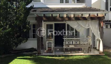 Casa em condomínio fechado com 5 quartos à venda na Avenida Juca Batista, 8000, Belém Novo, Porto Alegre, 251 m2 por R$ 1.500.000