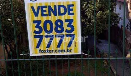 Terreno à venda na Rua Roque Calage, 442, Passo da Areia, Porto Alegre, 295 m2 por R$ 679.000