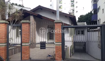 Casa comercial com 2 salas à venda na Rua Artigas, 191, Petrópolis, Porto Alegre, 143 m2 por R$ 1.180.000