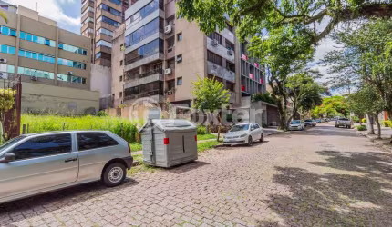 Terreno comercial à venda na Rua Germano Petersen Júnior, 478, Auxiliadora, Porto Alegre, 321 m2 por R$ 1.490.000