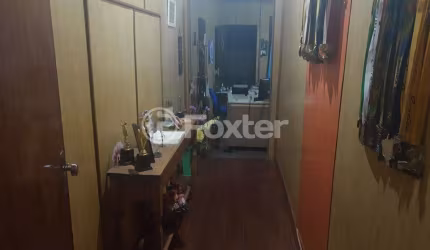 Casa com 2 quartos à venda na Rua Barão de Itaqui, 408, Jardim São Pedro, Porto Alegre, 217 m2 por R$ 500.000