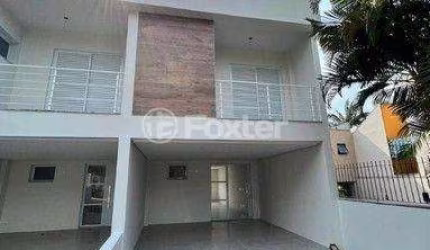 Casa com 3 quartos à venda na Rua Armando Czamanski, 50, Ipanema, Porto Alegre, 137 m2 por R$ 490.000