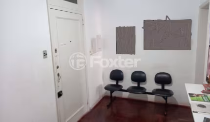 Sala comercial com 3 salas à venda na Avenida Borges de Medeiros, 308, Centro Histórico, Porto Alegre, 57 m2 por R$ 190.000