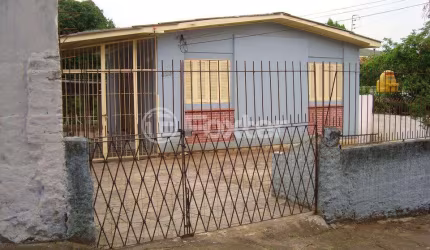 Casa com 2 quartos à venda na Rua Dário Totta, 420, Teresópolis, Porto Alegre, 110 m2 por R$ 450.000