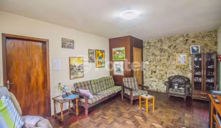 Casa com 3 quartos à venda na Rua Doutor Armando Barbedo, 823, Tristeza, Porto Alegre, 300 m2 por R$ 2.125.000
