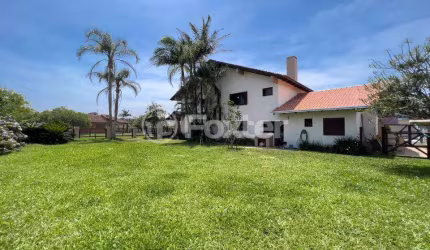 Casa com 4 quartos à venda na Rua Rio da Várzea, 1325, Centro, Xangri-Lá, 353 m2 por R$ 2.250.000