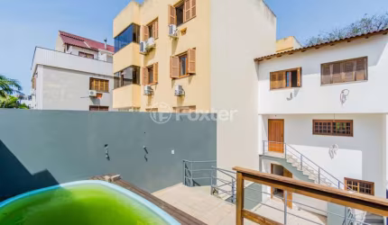 Casa com 3 quartos à venda na Rua Menachem Begin, 22, Jardim Itu Sabará, Porto Alegre, 318 m2 por R$ 1.100.000