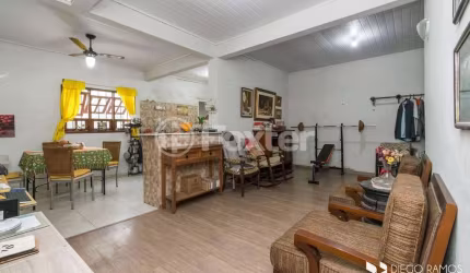 Casa com 3 quartos à venda na Rua da Boa Querência, 10, Lomba do Pinheiro, Porto Alegre, 130 m2 por R$ 218.500