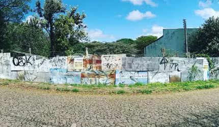Terreno comercial à venda na Rua Silvério Souto, 211 e 217, Teresópolis, Porto Alegre, 1307 m2 por R$ 700.000