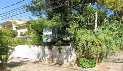 Terreno comercial à venda na Rua João Paetzel, 317, Chácara das Pedras, Porto Alegre, 726 m2 por R$ 1.800.000