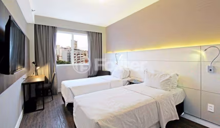 Flat com 1 quarto à venda na Avenida Loureiro da Silva, 1960, Cidade Baixa, Porto Alegre, 23 m2 por R$ 378.000