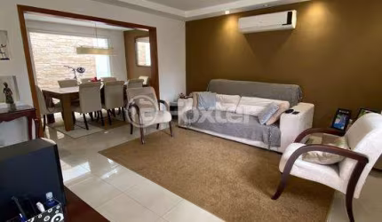 Casa com 3 quartos à venda na Rua Armando Czamanski, 135, Ipanema, Porto Alegre, 107 m2 por R$ 600.000