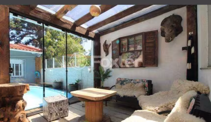 Casa com 3 quartos à venda na Rua Monteverdi, 53, São Sebastião, Porto Alegre, 169 m2 por R$ 1.050.000