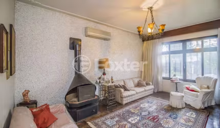 Casa comercial com 2 salas à venda na Rua Bernardino Caetano Fraga, 156, Santa Tereza, Porto Alegre, 258 m2 por R$ 796.000