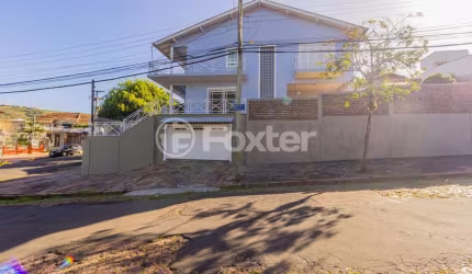 Casa com 3 quartos à venda na Rua Doze de Outubro, 173, Partenon, Porto Alegre, 277 m2 por R$ 1.200.000