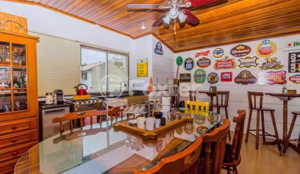 Casa comercial com 3 salas à venda na Rua Dona Oti, 80, Petrópolis, Porto Alegre, 470 m2 por R$ 1.798.000