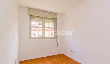 Apartamento com 2 quartos à venda na Travessa Escobar, 454, Camaquã, Porto Alegre, 48 m2 por R$ 175.000