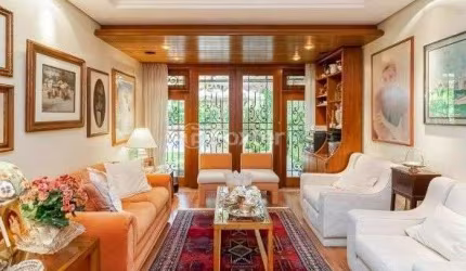 Casa comercial com 4 salas à venda na Rua João Berutti, 571, Chácara das Pedras, Porto Alegre, 400 m2 por R$ 2.800.000