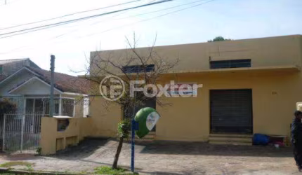 Casa comercial com 2 salas à venda na Rua Menezes Paredes, 195, Nonoai, Porto Alegre, 380 m2 por R$ 600.000