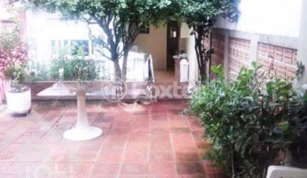 Casa com 4 quartos à venda na Rua Coronel Bordini, 812, Auxiliadora, Porto Alegre, 321 m2 por R$ 1.690.000