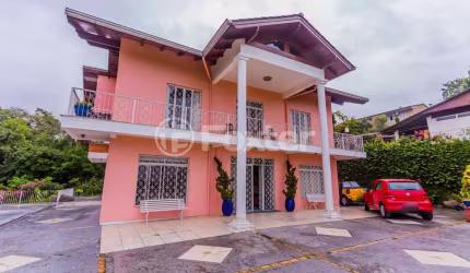 Casa com 4 quartos à venda na Estrada das Furnas, 420, Vila Nova, Porto Alegre, 508 m2 por R$ 1.290.000